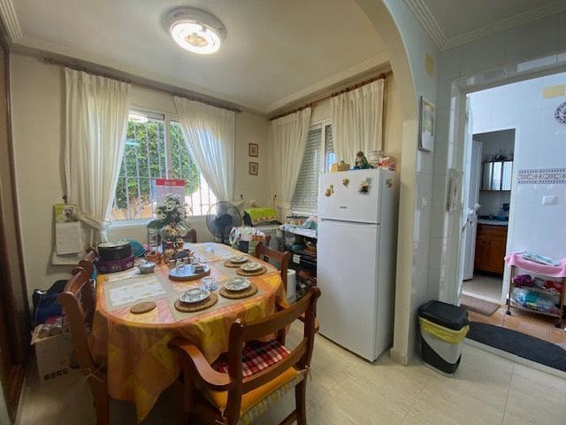 3 bedroom Villa for sale in Torre de la Horadada, Pilar de la Horadada with garage - € 239,000 (Ref: 9036328)