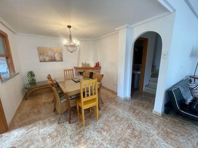 2 quarto Casa em Banda para venda em Torre de la Horadada, Pilar de la Horadada com piscina garagem - 210 000 € (Ref: 9269141)