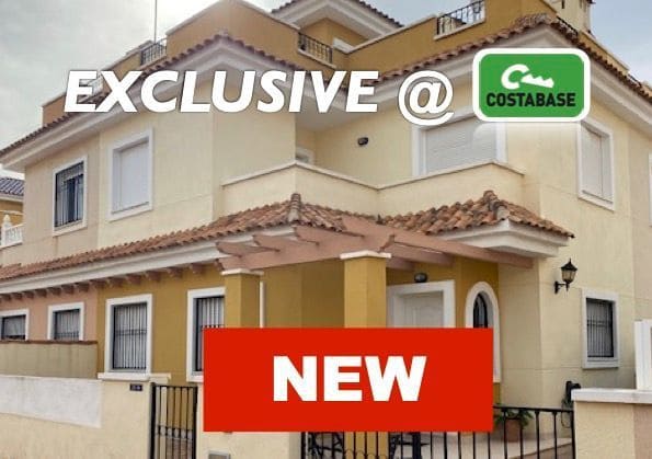 3 bedroom Villa for sale in Torre de la Horadada, Pilar de la Horadada with garage - € 220,000 (Ref: 9418827)