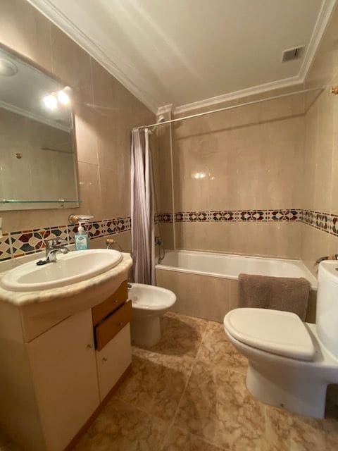 3 bedroom Villa for sale in Torre de la Horadada with garage - € 220,000 (Ref: 9418827)