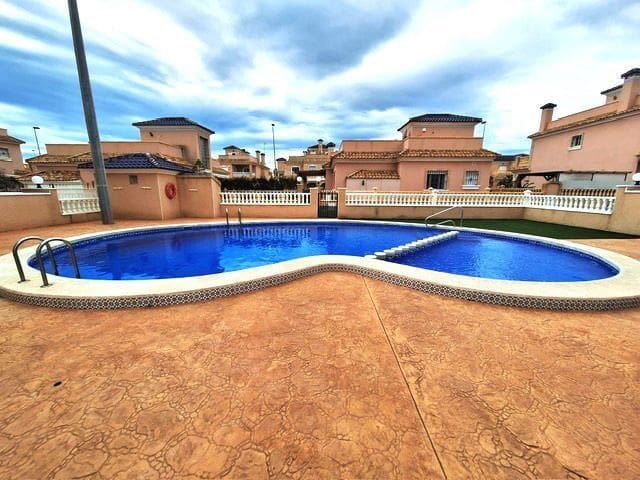 3 Zimmer Haus zu verkaufen in Torre de la Horadada, Pilar de la Horadada mit Pool - 220.000 € (Ref: 9590650)