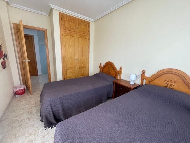 3 bedroom Townhouse for sale in Torre de la Horadada with pool - € 220,000 (Ref: 9590650)