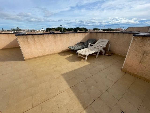 3 bedroom Townhouse for sale in Torre de la Horadada with pool - € 220,000 (Ref: 9590650)