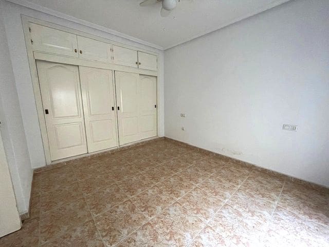 2 sovrum Bungalow till salu i Los Alcázares med pool - 159 950 € (Ref: 9590651)