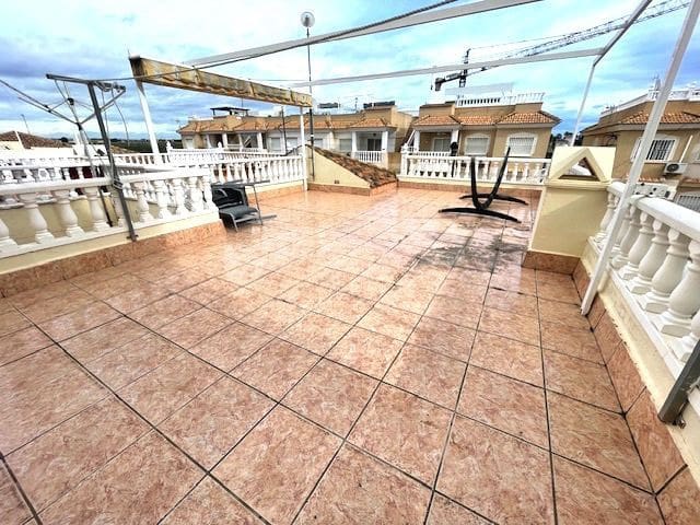 2 bedroom Bungalow for sale in Los Alcazares with pool - € 159,950 (Ref: 9590651)