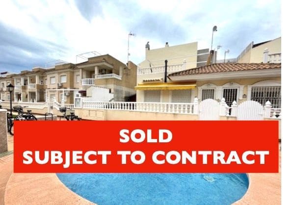 2 makuuhuone Bungalow myytävänä paikassa Los Alcázares mukana uima-altaan - 159 950 € (Ref: 9590651)