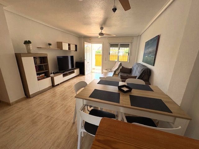 4 sovrum Villa till salu i Torre de la Horadada med pool - 395 000 € (Ref: 9793968)