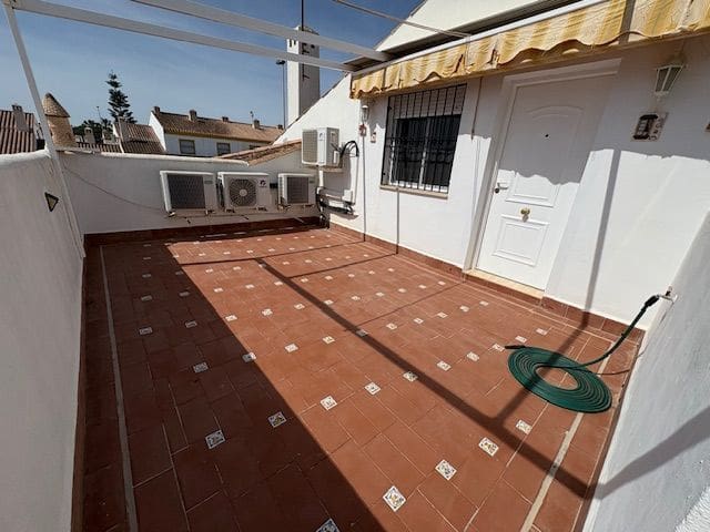 4 sovrum Villa till salu i Torre de la Horadada med pool - 395 000 € (Ref: 9793968)