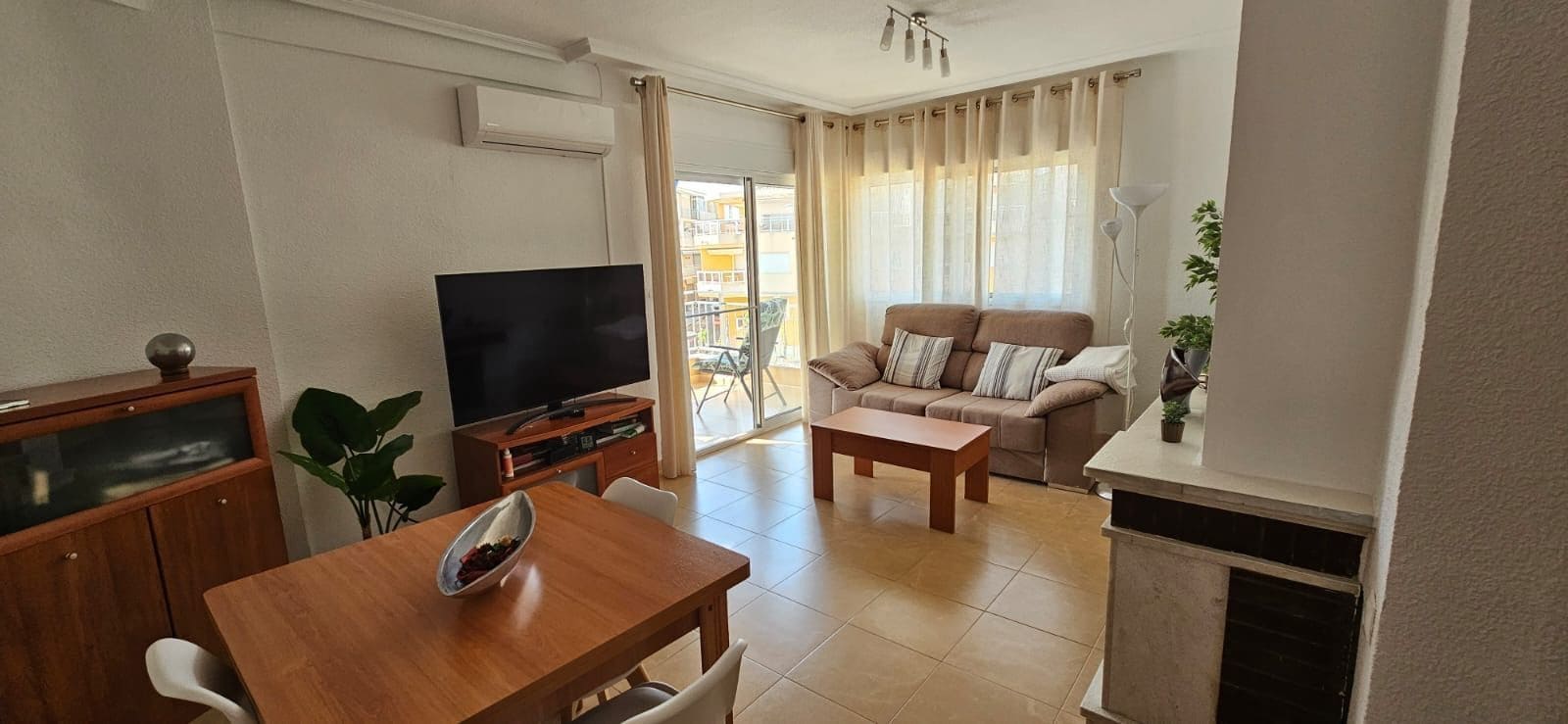 Apartamento de 3 habitaciones en Torre de la Horadada en venta con garaje - 275.000 € (Ref: 9805965)