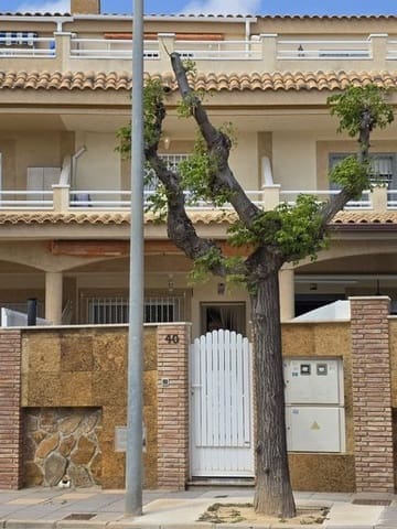 4 bedroom Townhouse for sale in Torre de la Horadada, Pilar de la Horadada - € 255,000 (Ref: 9805966)