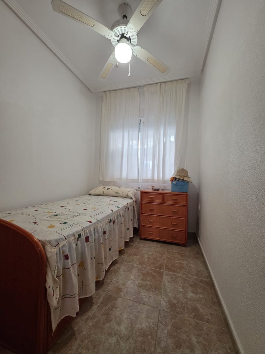 4 bedroom Townhouse for sale in Torre de la Horadada - € 255,000 (Ref: 9805966)