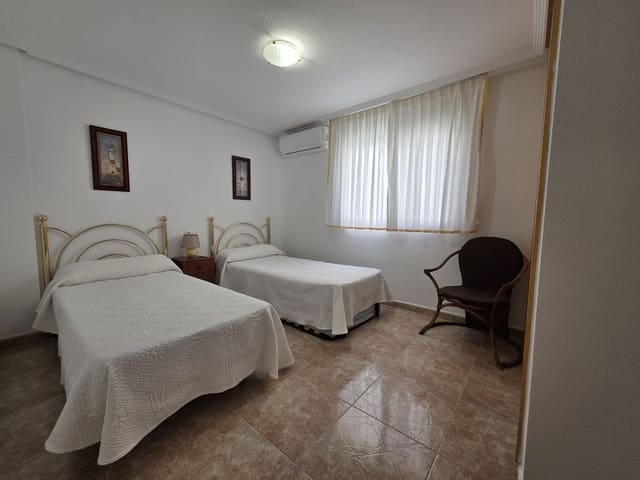 4 bedroom Townhouse for sale in Torre de la Horadada, Pilar de la Horadada - € 255,000 (Ref: 9805966)