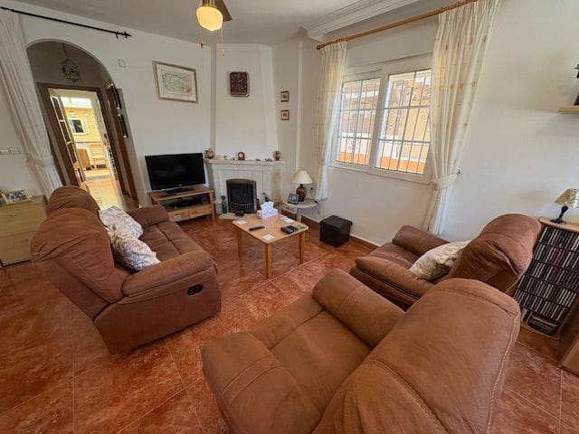 2 soverom Hus til salgs i Torre de la Horadada med garasje - € 220 000 (Ref: 9835096)