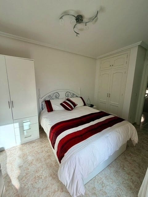 3 soveværelse Byhus til salg i Torre de la Horadada med swimmingpool - € 235.000 (Ref: 9921636)