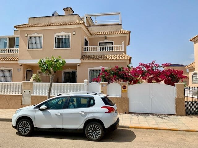3 soveværelse Byhus til salg i Torre de la Horadada med swimmingpool - € 235.000 (Ref: 9921636)