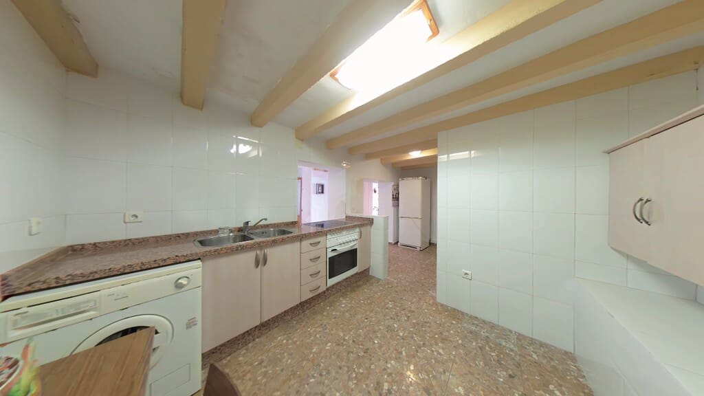 4 Zimmer Haus zu verkaufen in Maro - 299.900 € (Ref: 10005200)