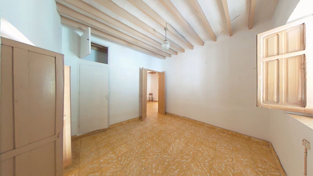 4 Zimmer Haus zu verkaufen in Maro - 299.900 € (Ref: 10005200)