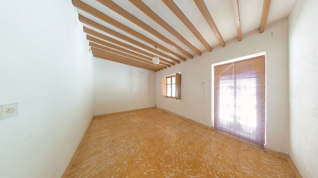 4 Zimmer Haus zu verkaufen in Maro - 299.900 € (Ref: 10005200)