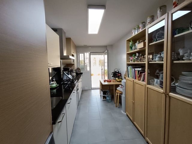 3 soveværelse Lejlighed til salg i Caleta de Vélez, Vélez-Málaga med garage - € 420.000 (Ref: 10005201)