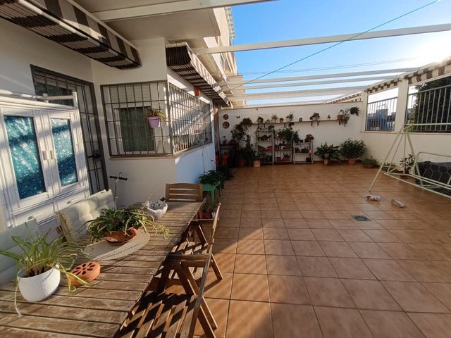 3 soveværelse Lejlighed til salg i Caleta de Vélez, Vélez-Málaga med garage - € 420.000 (Ref: 10005201)