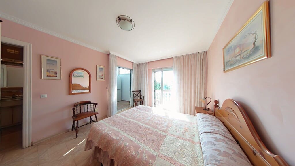 3 sovrum Hus till salu i Nerja med garage - 499 000 € (Ref: 10017179)