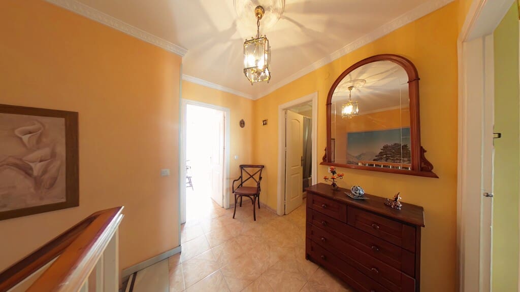 3 sovrum Hus till salu i Nerja med garage - 499 000 € (Ref: 10017179)