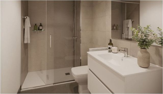 2 soveværelse Lejlighed til salg i Caleta de Vélez, Vélez-Málaga med swimmingpool garage - € 299.999 (Ref: 10061383)