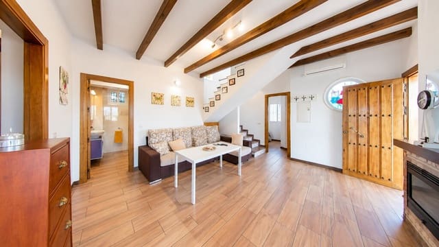3 bedroom Finca/Country House for sale in Arenas with pool - € 428,000 (Ref: 10162193)