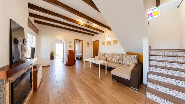 3 bedroom Finca/Country House for sale in Arenas with pool - € 428,000 (Ref: 10162193)