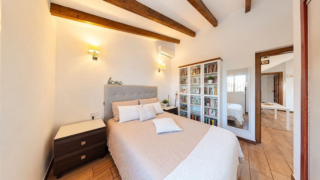 3 bedroom Finca/Country House for sale in Arenas with pool - € 428,000 (Ref: 10162193)