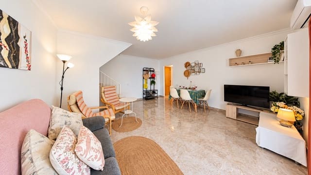 2 bedroom Apartment for sale in Caleta de Vélez, Vélez-Málaga with pool garage - € 350,000 (Ref: 10173387)