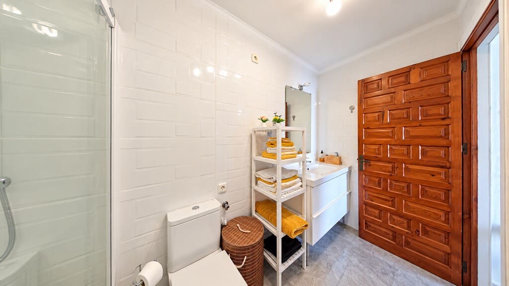 2 soveværelse Lejlighed til salg i Caleta de Velez med swimmingpool garage - € 350.000 (Ref: 10173387)