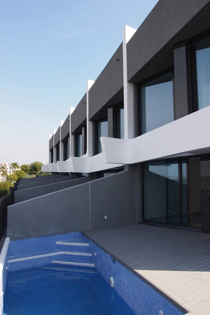 3 soveværelse Byhus til salg i Caleta de Velez med garage - € 549.900 (Ref: 3121969)