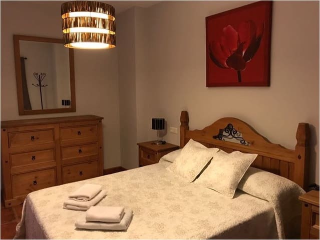 3 slaapkamer Huis te koop in Frigiliana met garage - € 525.000 (Ref: 3121980)