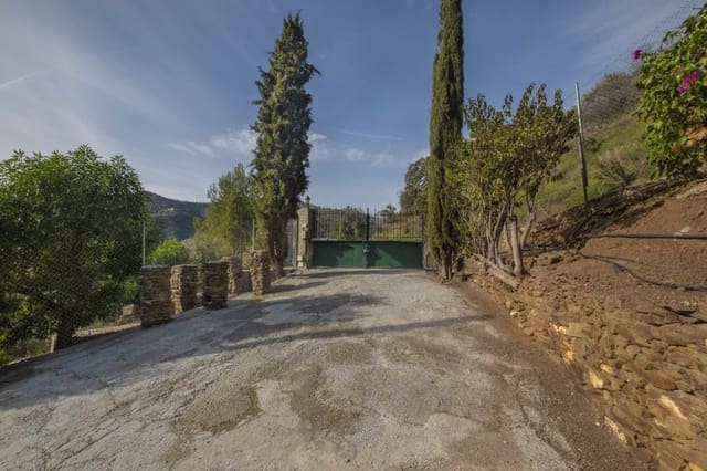 6 sovrum Villa till salu i Sayalonga med pool - 780 000 € (Ref: 3122037)