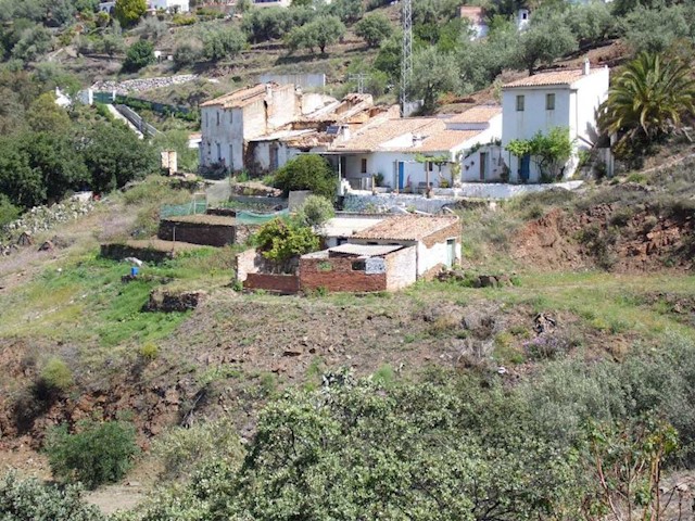 2 soverom Finca/Herregård til salgs i Sayalonga - € 69 000 (Ref: 3122111)