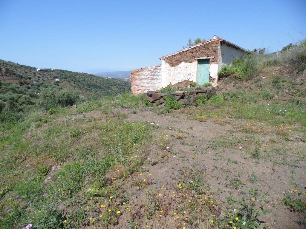 2 soveværelse Finca/Landehus til salg i Sayalonga - € 69.000 (Ref: 3122111)