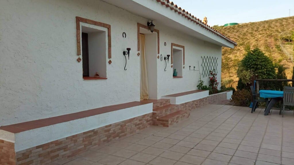 3 soveværelse Finca/Landehus til salg i Triana med swimmingpool garage - € 320.000 (Ref: 3122226)