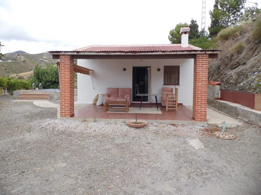 3 slaapkamer Finca/Landhuis te koop in Almachar met zwembad garage - € 262.000 (Ref: 3122308)