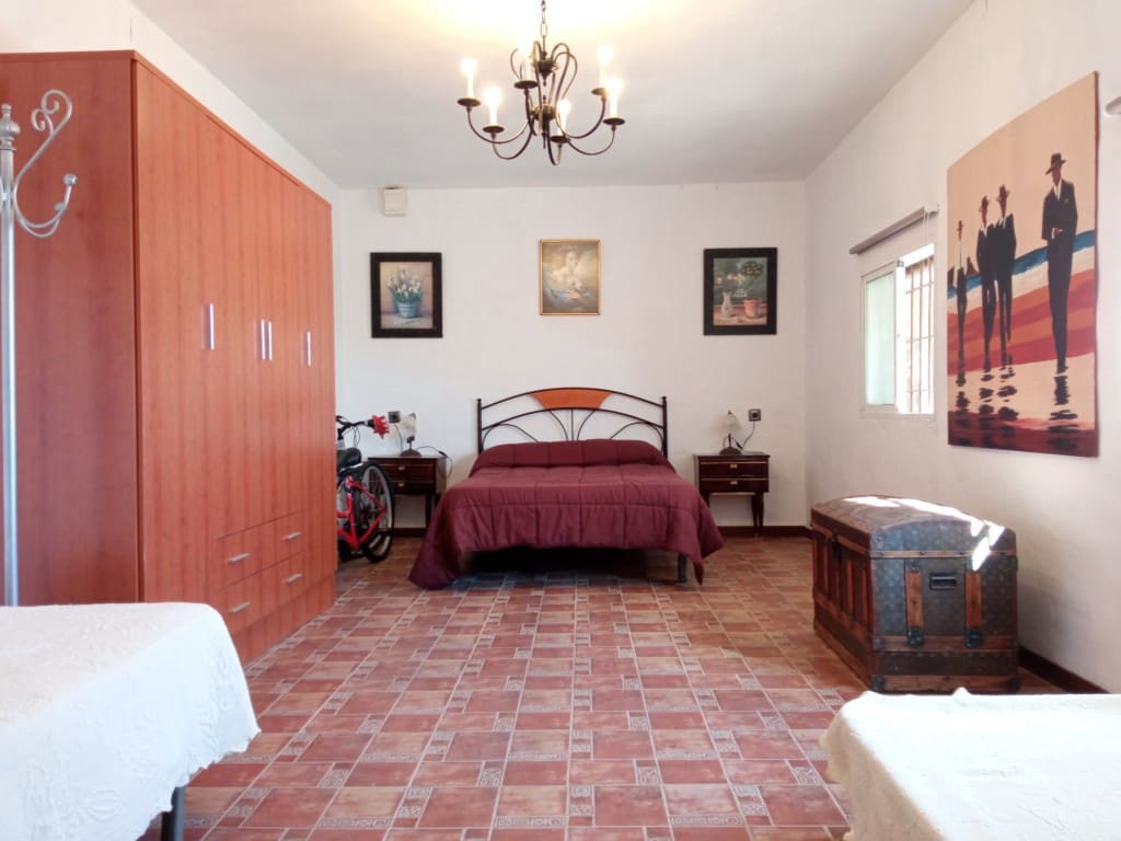 5 sypialnia Willa na sprzedaż w Lagos z basenem garażem - 630 000 € (Ref: 3122336)