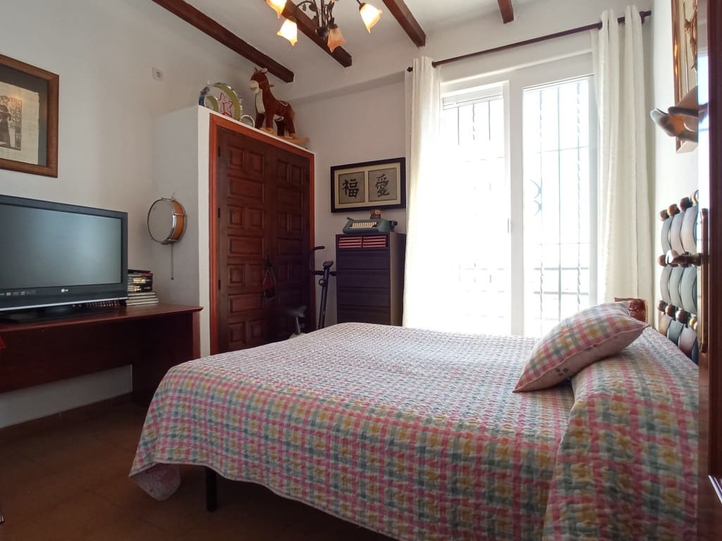 5 sypialnia Willa na sprzedaż w Lagos z basenem garażem - 630 000 € (Ref: 3122336)