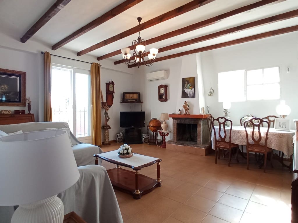 5 sypialnia Willa na sprzedaż w Lagos z basenem garażem - 630 000 € (Ref: 3122336)