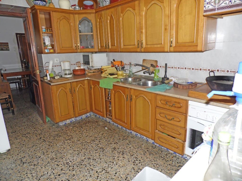 4 soveværelse Finca/Landehus til salg i Chilches med garage - € 315.000 (Ref: 3122420)