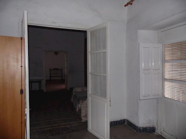 5 makuuhuone Omakotitalo myytävänä paikassa Vélez-Málaga mukana 
autotalli - 320 000 € (Ref: 3430944)