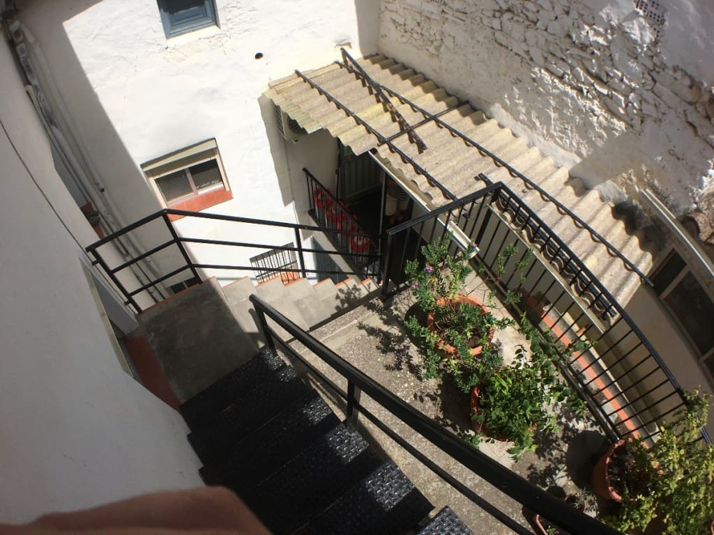 7 soveværelse Byhus til salg i Canillas de Albaida - € 145.000 (Ref: 3505621)