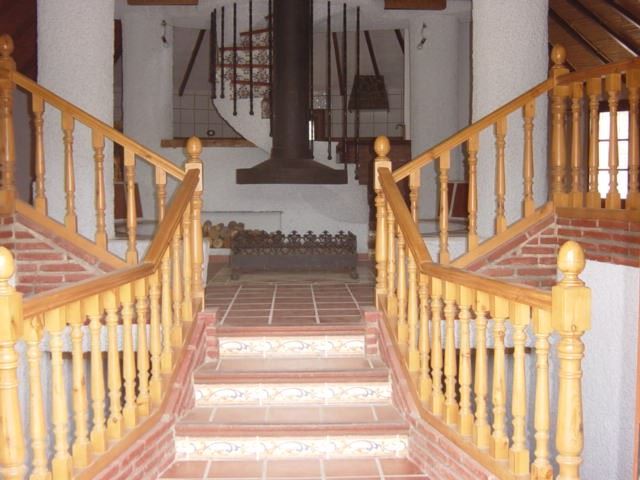 4 chambre Finca/Maison de Campagne à vendre à Torrox avec piscine garage - 378 000 € (Ref: 3600799)