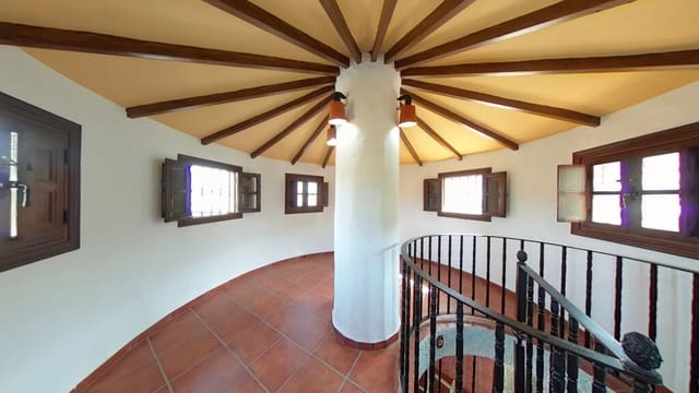 4 Zimmer Finca/Landgut zu verkaufen in Torrox mit Pool Garage - 378.000 € (Ref: 3600799)