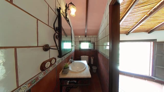 4 Zimmer Finca/Landgut zu verkaufen in Torrox mit Pool Garage - 378.000 € (Ref: 3600799)