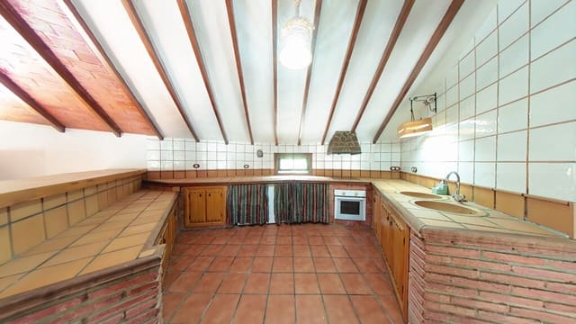 4 Zimmer Finca/Landgut zu verkaufen in Torrox mit Pool Garage - 378.000 € (Ref: 3600799)