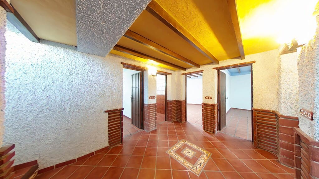 4 soverom Finca/Herregård til salgs i Torrox med svømmebasseng garasje - € 378 000 (Ref: 3600799)